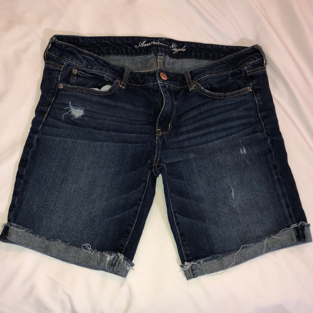 American Eagle Bermuda Shorts